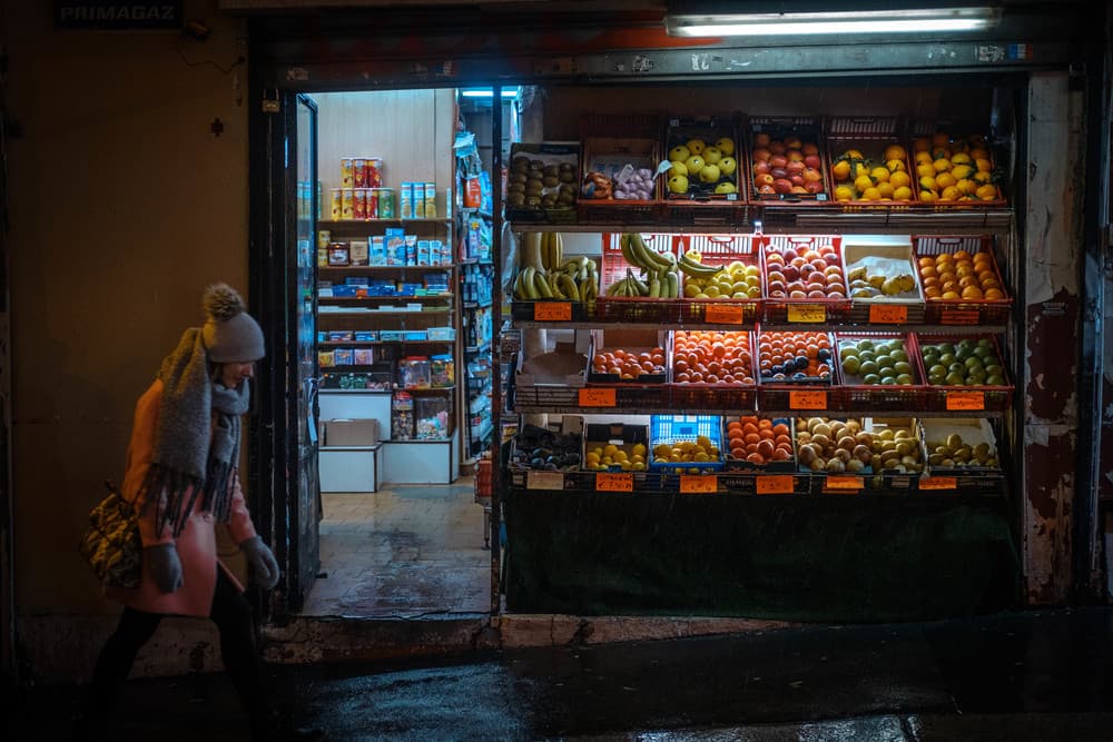 Paris — Frame 07